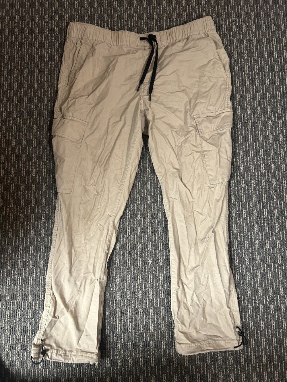Old Navy Ultimate Tech Cargo pants Beige